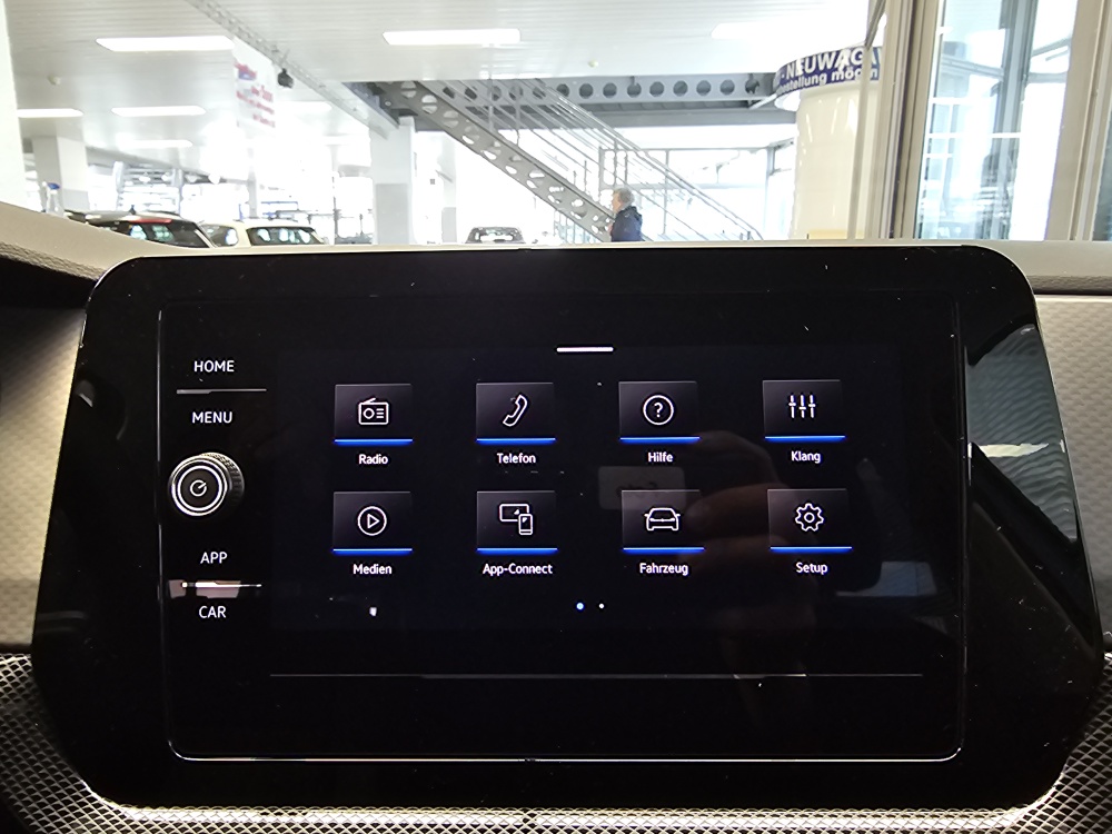 VW T-Cross bei Hoffmann Automobile in Wolfsburg kaufen und sofort mitnehmen - Bild 10