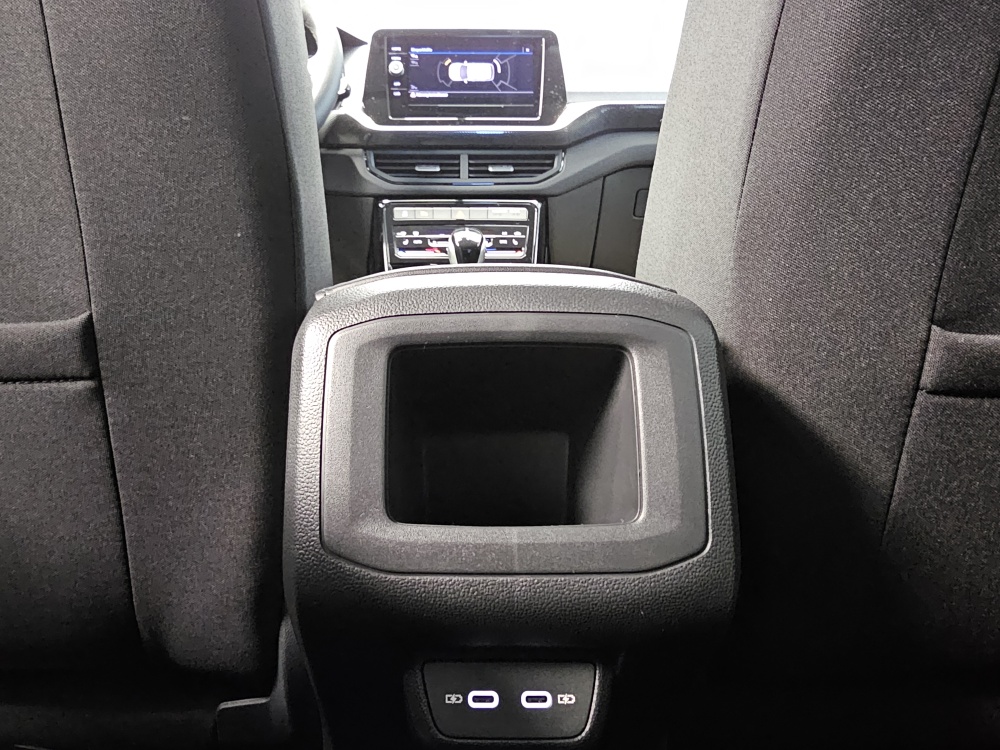 VW T-Cross bei Hoffmann Automobile in Wolfsburg kaufen und sofort mitnehmen - Bild 6