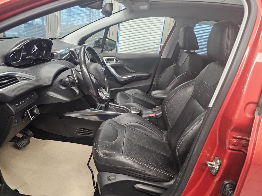 Peugeot 2008  bei Hoffmann Automobile in Wolfsburg kaufen und sofort mitnehmen - Bild 14