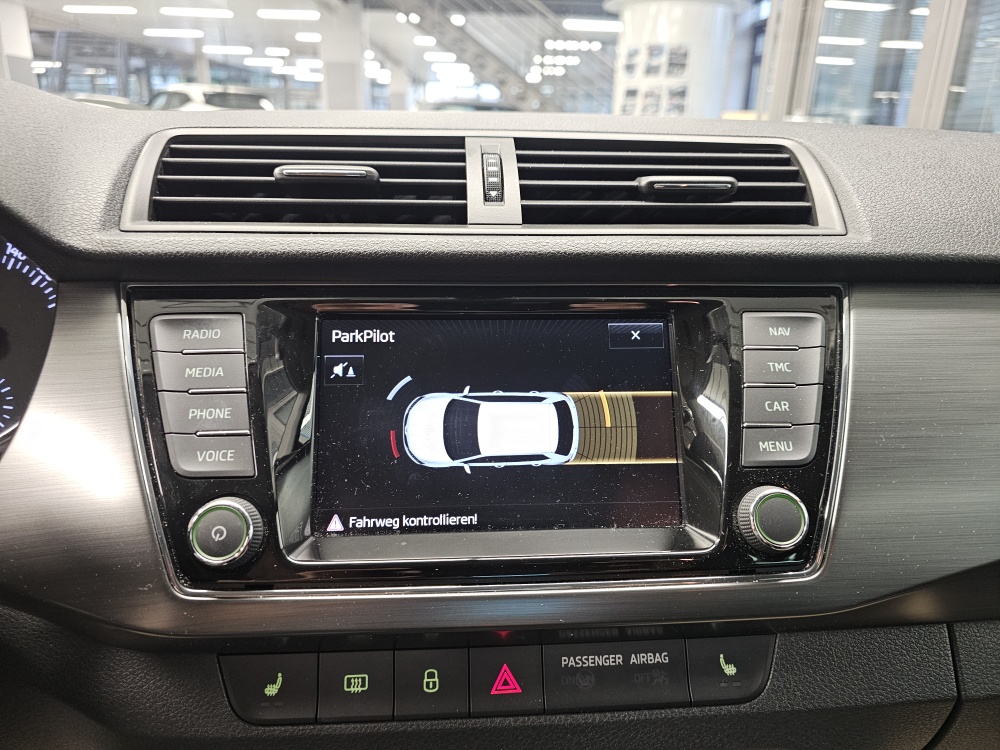 Skoda Fabia  bei Hoffmann Automobile in Wolfsburg kaufen und sofort mitnehmen - Bild 14