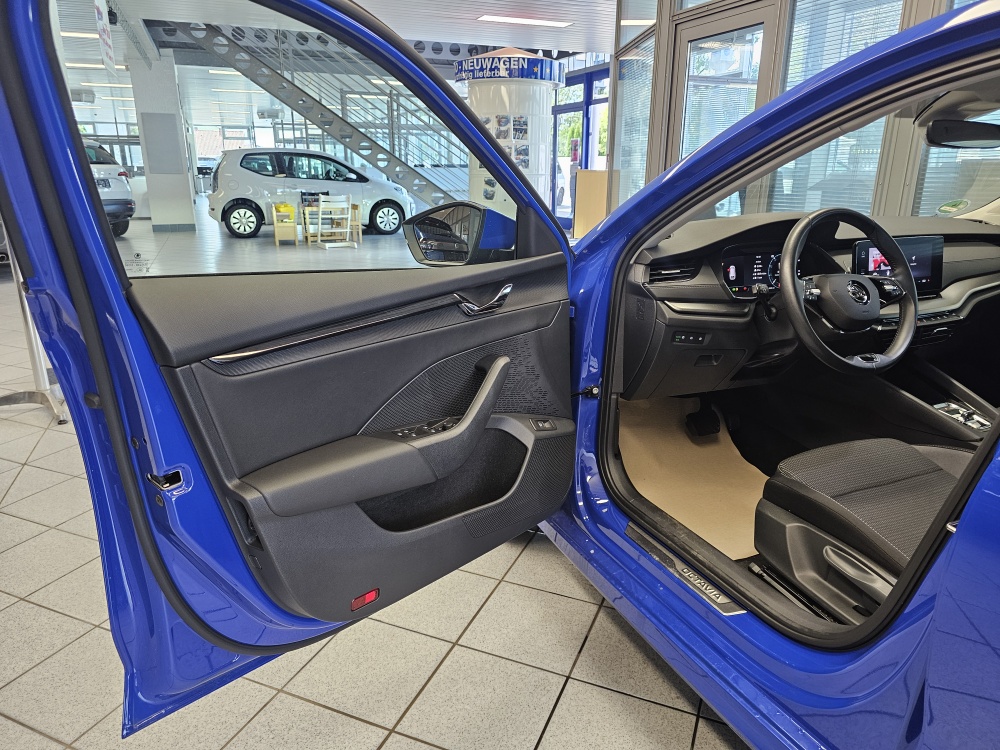 Skoda Octavia Combi  bei Hoffmann Automobile in Wolfsburg kaufen und sofort mitnehmen - Bild 22