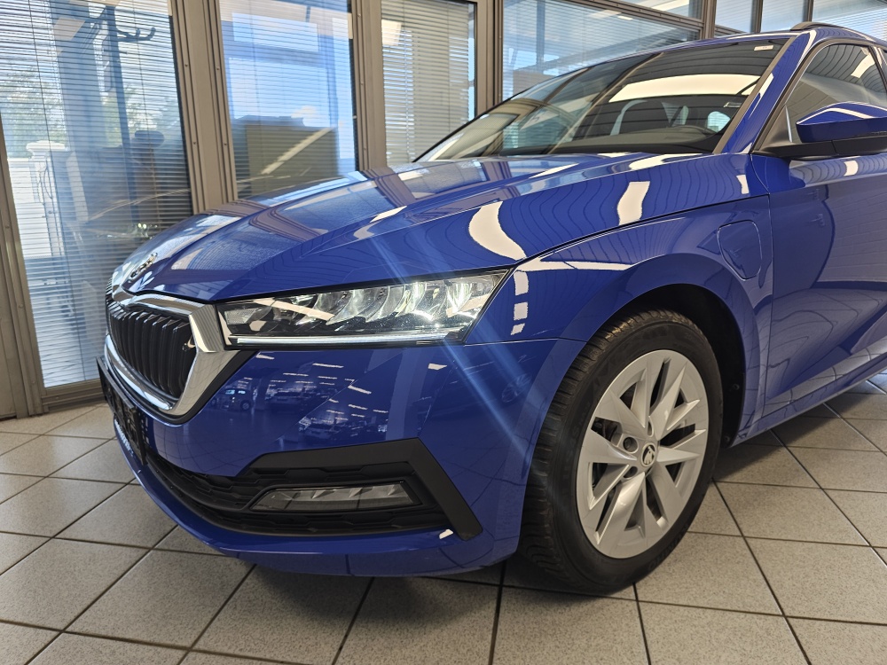 Skoda Octavia Combi  bei Hoffmann Automobile in Wolfsburg kaufen und sofort mitnehmen - Bild 24