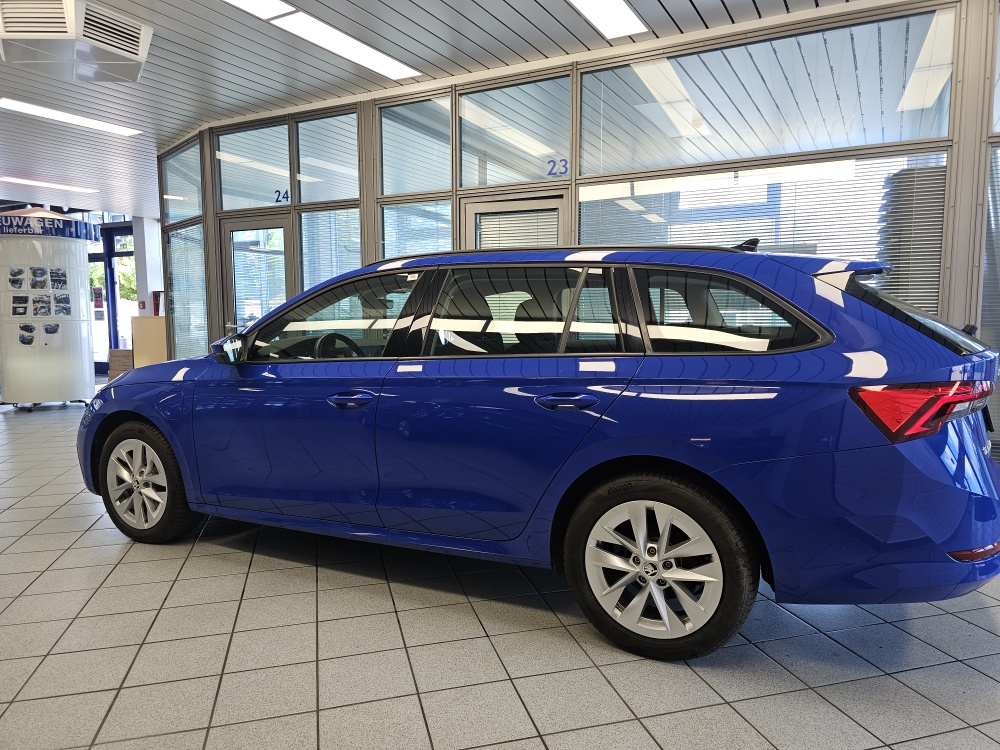 Skoda Octavia Combi  bei Hoffmann Automobile in Wolfsburg kaufen und sofort mitnehmen - Bild 22