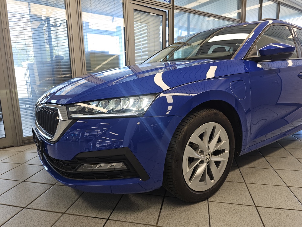 Skoda Octavia Combi  bei Hoffmann Automobile in Wolfsburg kaufen und sofort mitnehmen - Bild 23