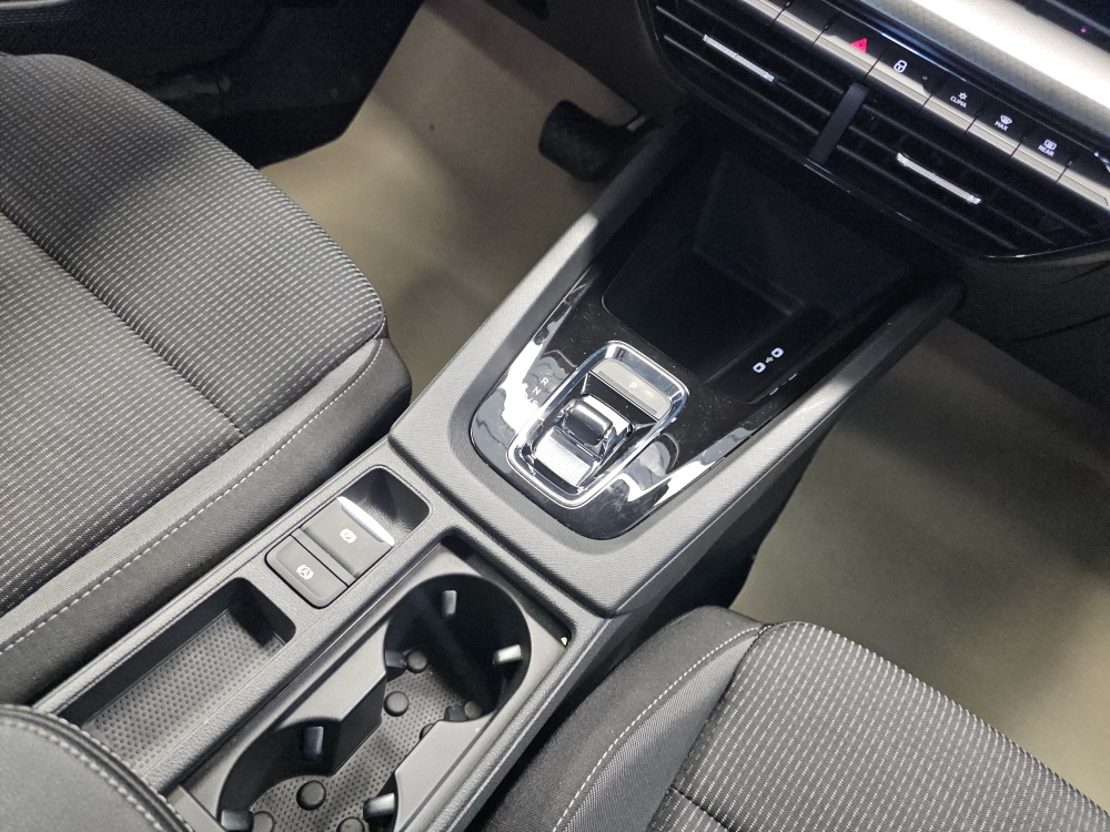 Skoda Octavia Combi  bei Hoffmann Automobile in Wolfsburg kaufen und sofort mitnehmen - Bild 7