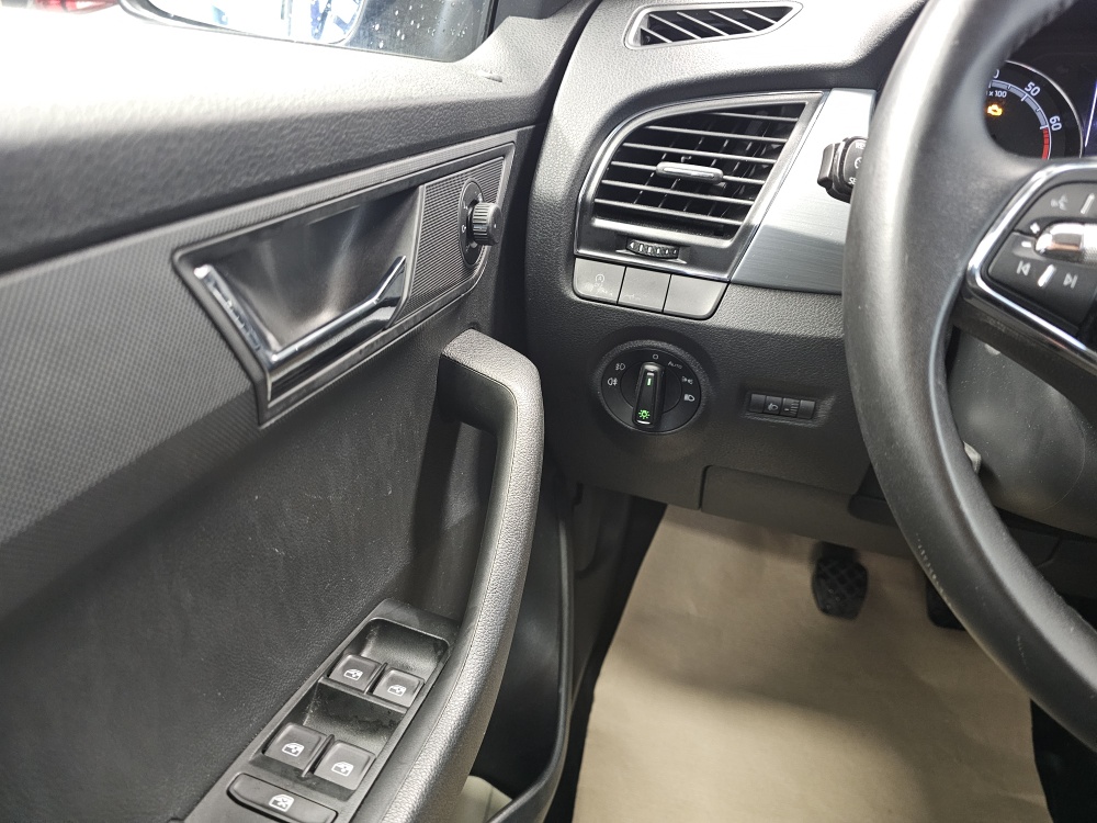 Skoda Fabia Combi  bei Hoffmann Automobile in Wolfsburg kaufen und sofort mitnehmen - Bild 15