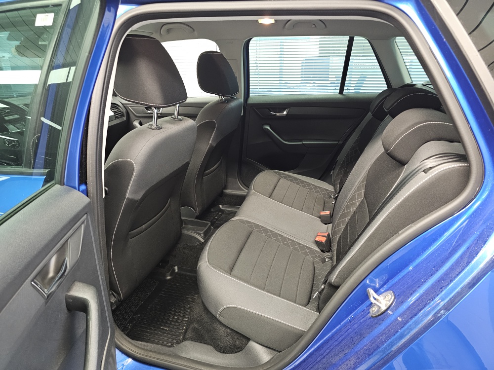 Skoda Fabia Combi  bei Hoffmann Automobile in Wolfsburg kaufen und sofort mitnehmen - Bild 4