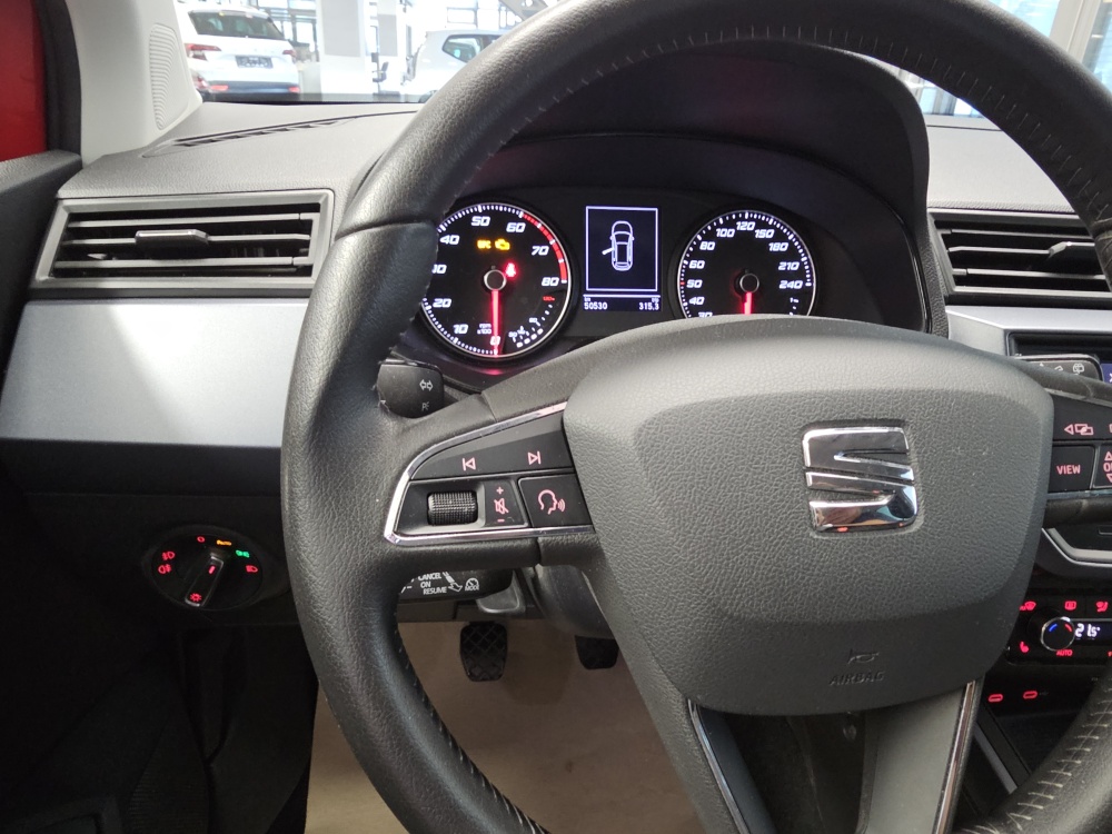Seat Arona  bei Hoffmann Automobile in Wolfsburg kaufen und sofort mitnehmen - Bild 14