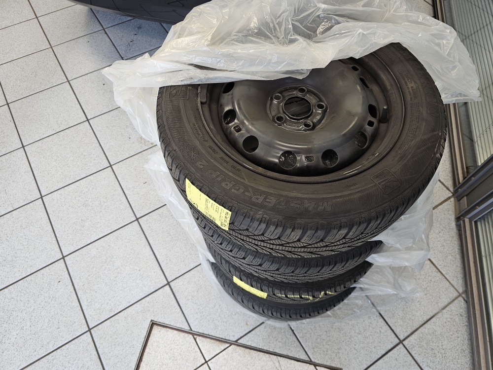 Skoda Fabia  bei Hoffmann Automobile in Wolfsburg kaufen und sofort mitnehmen - Bild 3