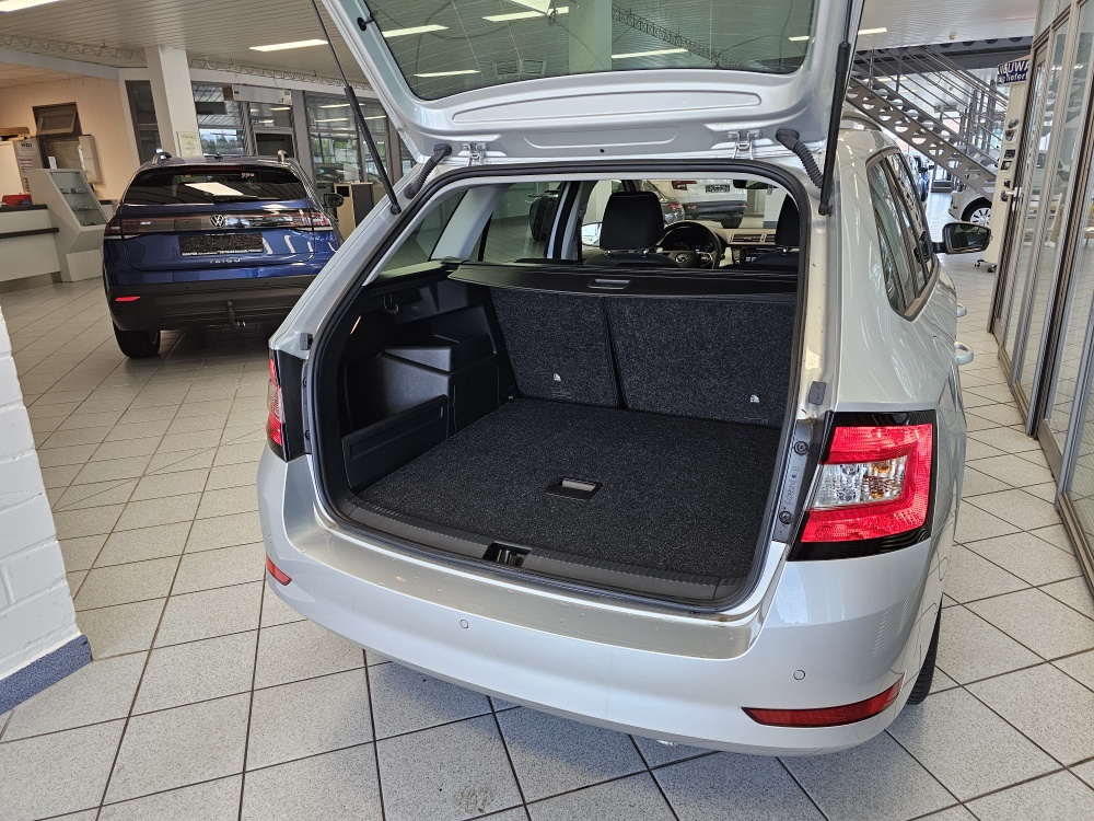 Skoda Fabia Combi  bei Hoffmann Automobile in Wolfsburg kaufen und sofort mitnehmen - Bild 2