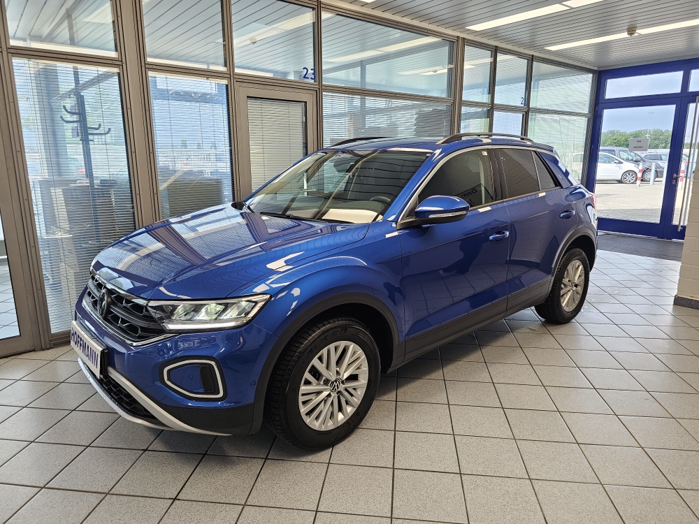 VW T-Roc Life für nur 20.800,- € bei Hoffmann Automobile in Wolfsburg kaufen und sofort mitnehmen