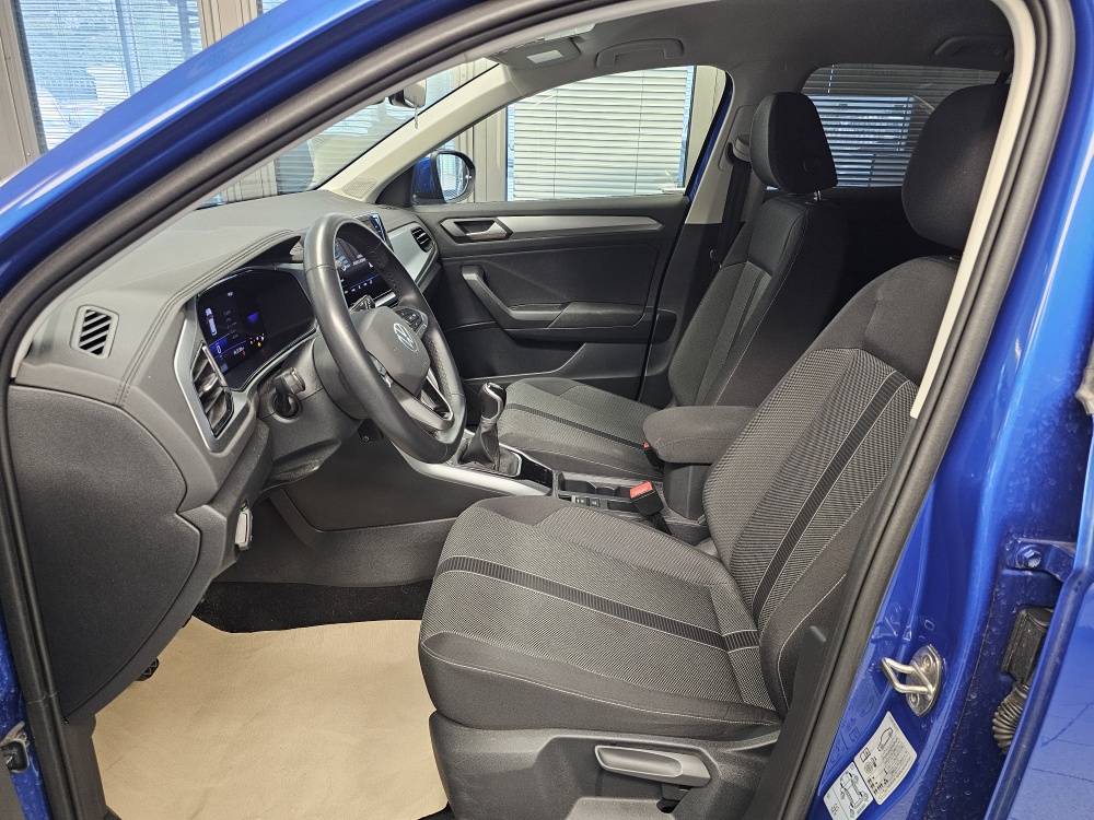 VW T-Roc  bei Hoffmann Automobile in Wolfsburg kaufen und sofort mitnehmen - Bild 17