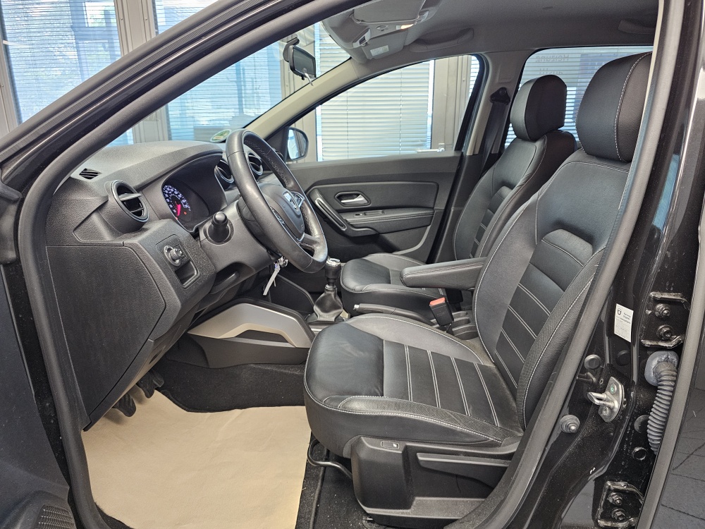 Dacia Duster  bei Hoffmann Automobile in Wolfsburg kaufen und sofort mitnehmen - Bild 18