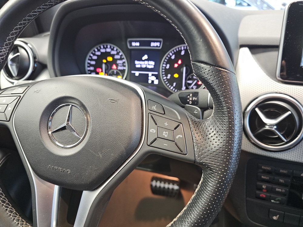 Mercedes-Benz B 200  bei Hoffmann Automobile in Wolfsburg kaufen und sofort mitnehmen - Bild 12