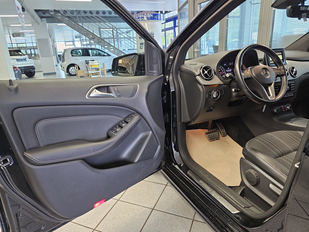 Mercedes-Benz B 200  bei Hoffmann Automobile in Wolfsburg kaufen und sofort mitnehmen - Bild 17
