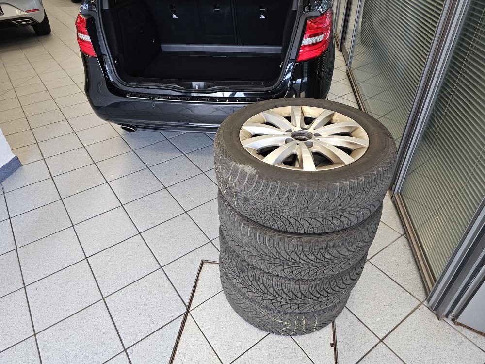 Mercedes-Benz B 200  bei Hoffmann Automobile in Wolfsburg kaufen und sofort mitnehmen - Bild 3