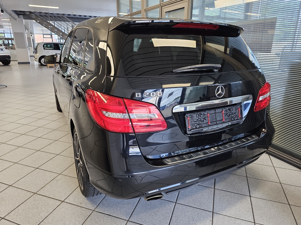 Mercedes-Benz B 200  bei Hoffmann Automobile in Wolfsburg kaufen und sofort mitnehmen - Bild 4