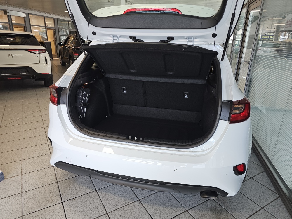 Kia Ceed  bei Hoffmann Automobile in Wolfsburg kaufen und sofort mitnehmen - Bild 4