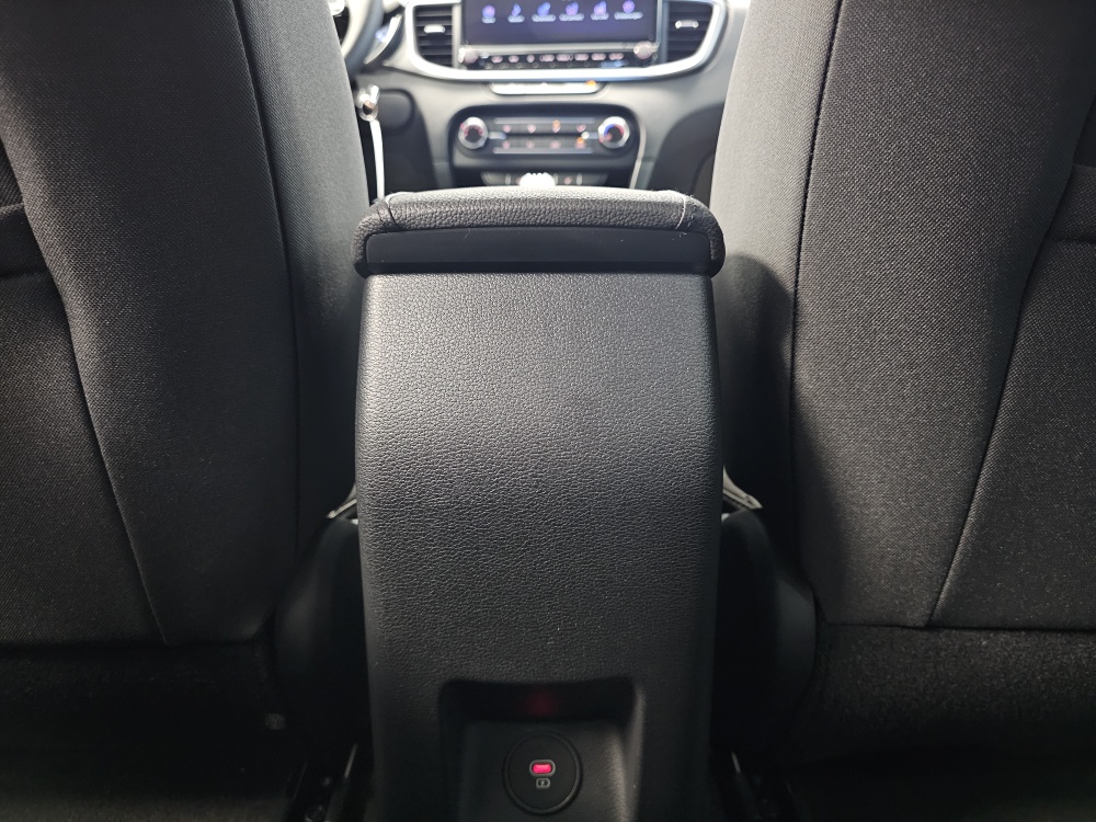 Kia Ceed  bei Hoffmann Automobile in Wolfsburg kaufen und sofort mitnehmen - Bild 5