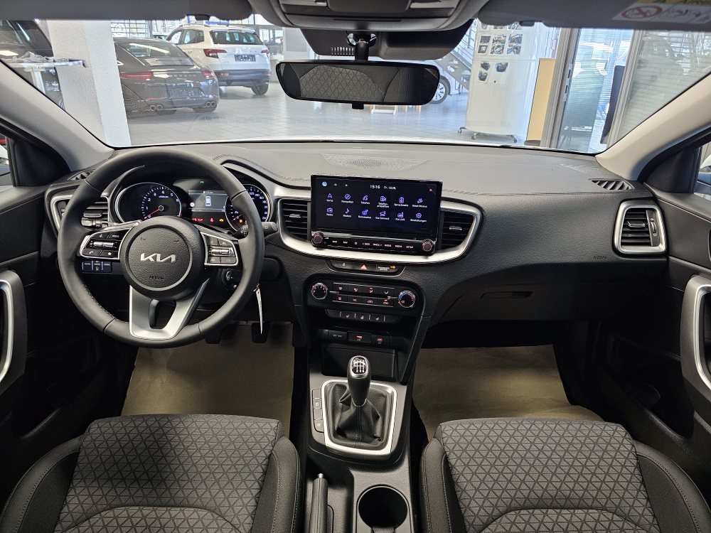 Kia Ceed  bei Hoffmann Automobile in Wolfsburg kaufen und sofort mitnehmen - Bild 6