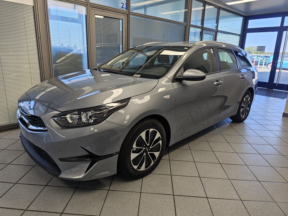 Kia Ceed  für nur 21.650,- € bei Hoffmann Automobile in Wolfsburg kaufen und sofort mitnehmen