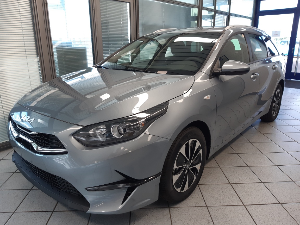 Kia Ceed  für nur 21.150,- € bei Hoffmann Automobile in Wolfsburg kaufen und sofort mitnehmen