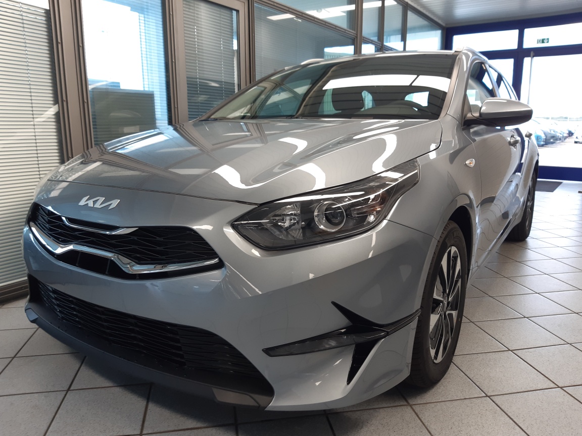 Kia Ceed  bei Hoffmann Automobile in Wolfsburg kaufen und sofort mitnehmen - Bild 14