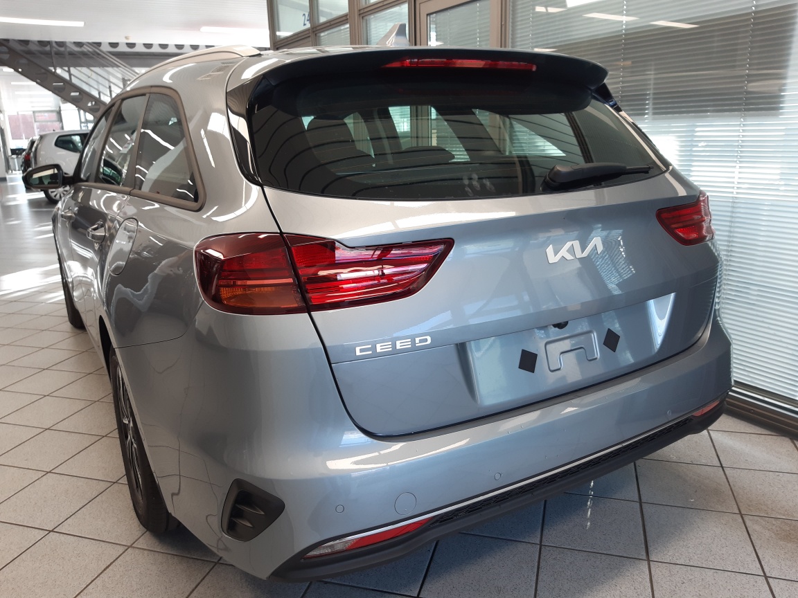 Kia Ceed  bei Hoffmann Automobile in Wolfsburg kaufen und sofort mitnehmen - Bild 2