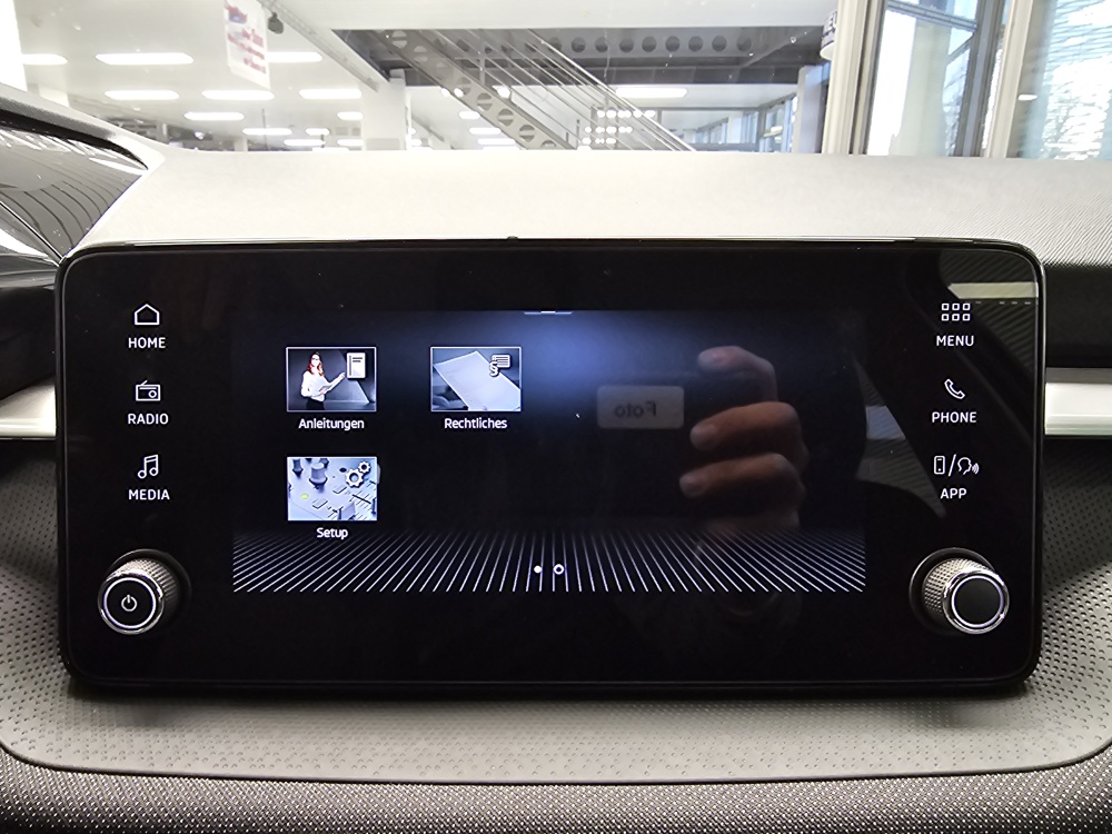 Skoda Fabia  bei Hoffmann Automobile in Wolfsburg kaufen und sofort mitnehmen - Bild 9