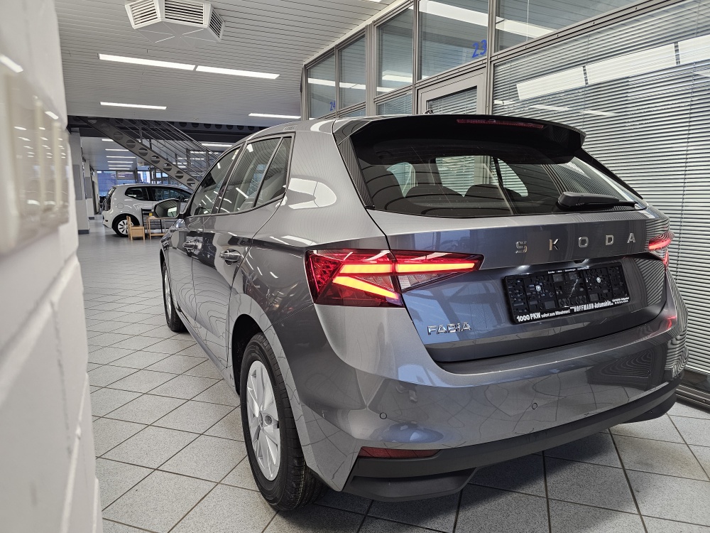 Skoda Fabia bei Hoffmann Automobile in Wolfsburg kaufen und sofort mitnehmen - Bild 3