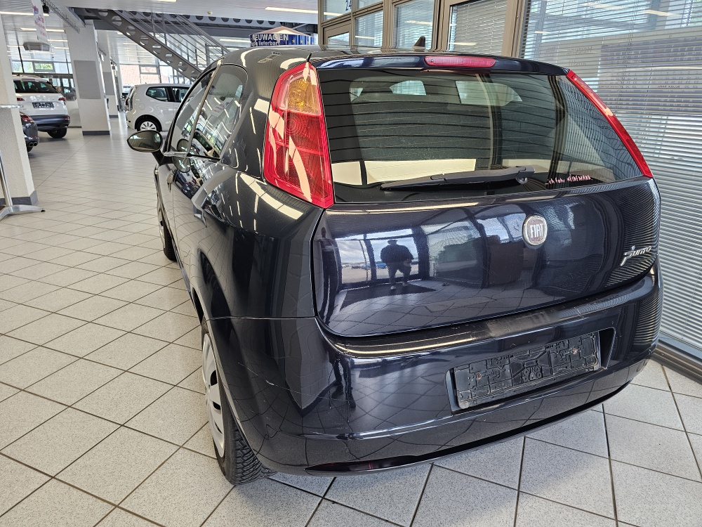 Fiat Punto  bei Hoffmann Automobile in Wolfsburg kaufen und sofort mitnehmen - Bild 3