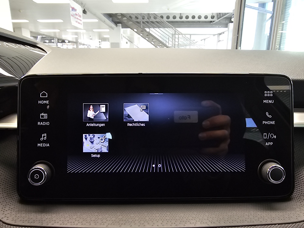 Skoda Fabia  bei Hoffmann Automobile in Wolfsburg kaufen und sofort mitnehmen - Bild 9