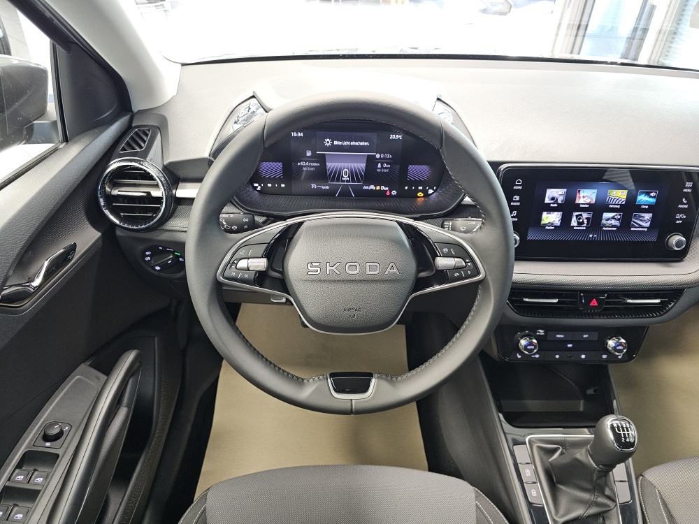 Skoda Fabia bei Hoffmann Automobile in Wolfsburg kaufen und sofort mitnehmen - Bild 18