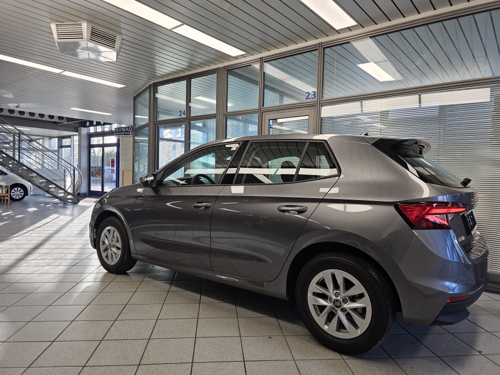 Skoda Fabia bei Hoffmann Automobile in Wolfsburg kaufen und sofort mitnehmen - Bild 22