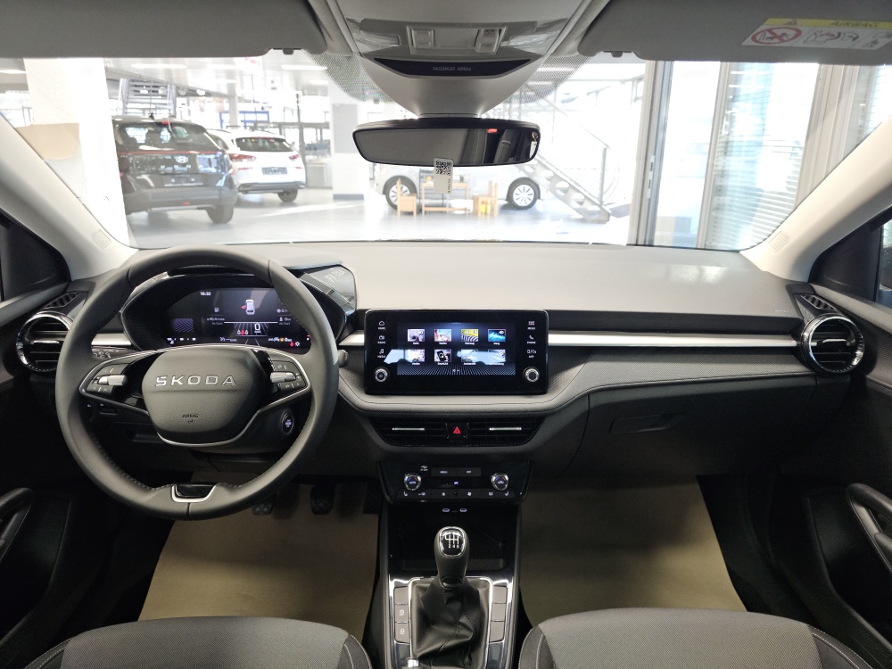 Skoda Fabia bei Hoffmann Automobile in Wolfsburg kaufen und sofort mitnehmen - Bild 5