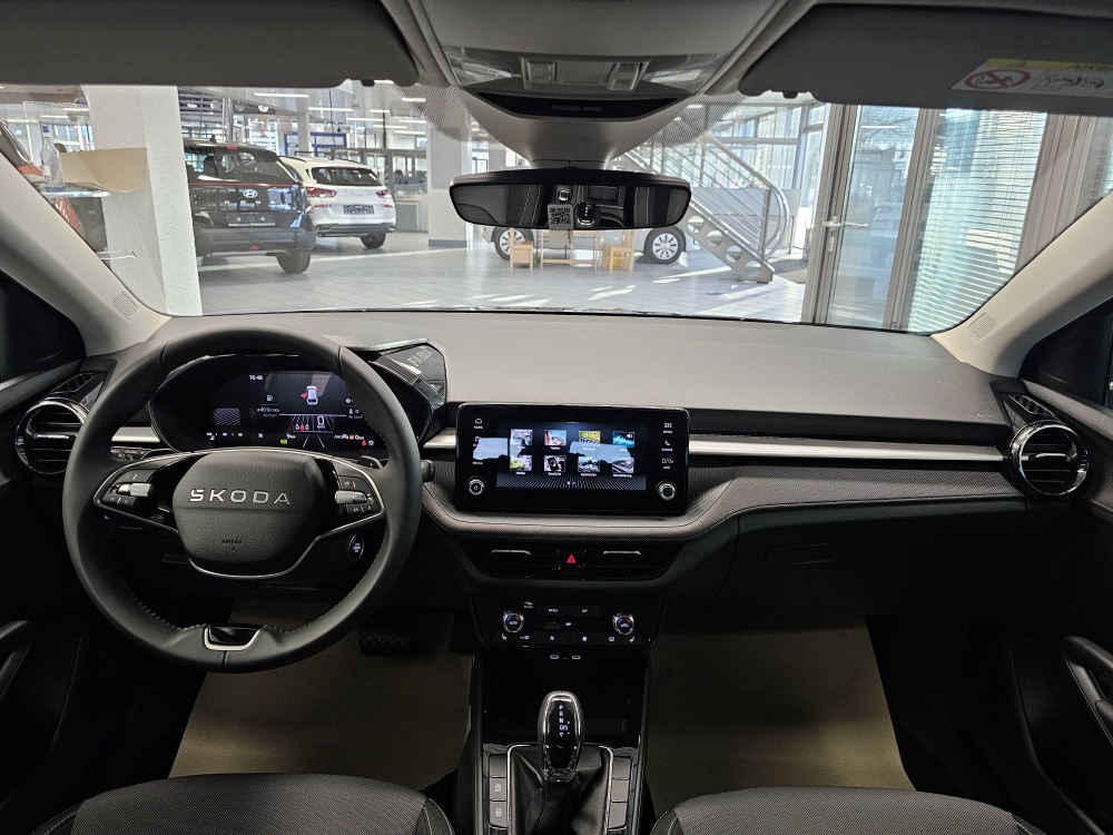 Skoda Fabia  bei Hoffmann Automobile in Wolfsburg kaufen und sofort mitnehmen - Bild 5