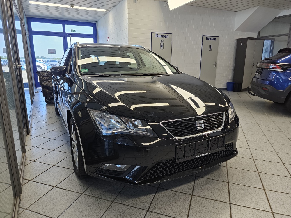 Seat Leon Sportstourer  ST  bei Hoffmann Automobile in Wolfsburg kaufen und sofort mitnehmen - Bild 24