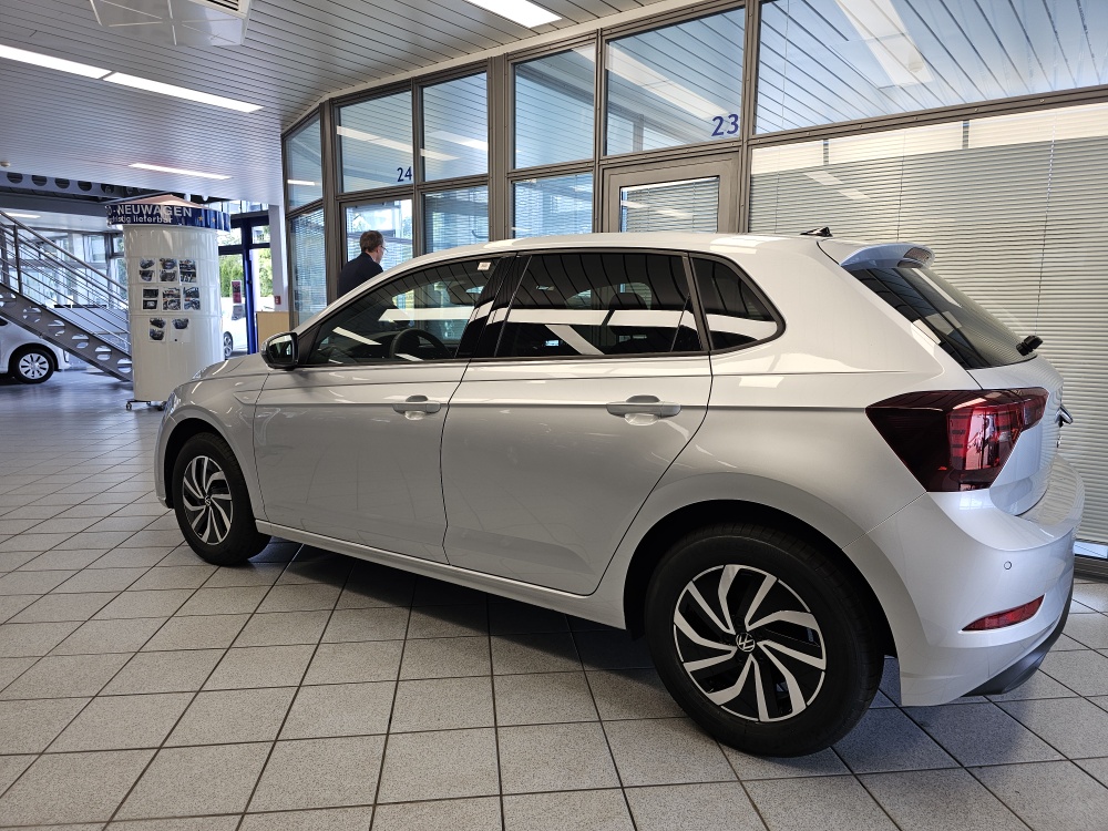 VW Polo  bei Hoffmann Automobile in Wolfsburg kaufen und sofort mitnehmen - Bild 20