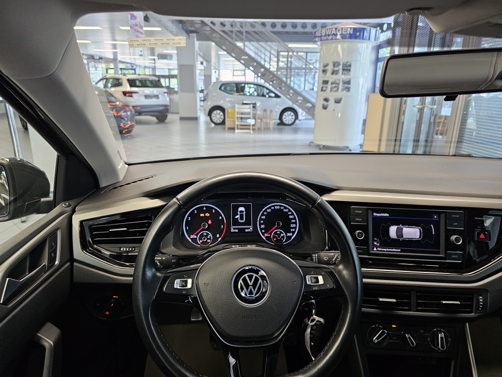 VW Polo  bei Hoffmann Automobile in Wolfsburg kaufen und sofort mitnehmen - Bild 16