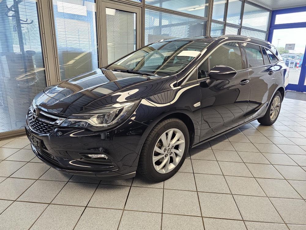 Opel Astra Sports Tourer Selection für nur 8.850,- € bei Hoffmann Automobile in Wolfsburg kaufen und sofort mitnehmen