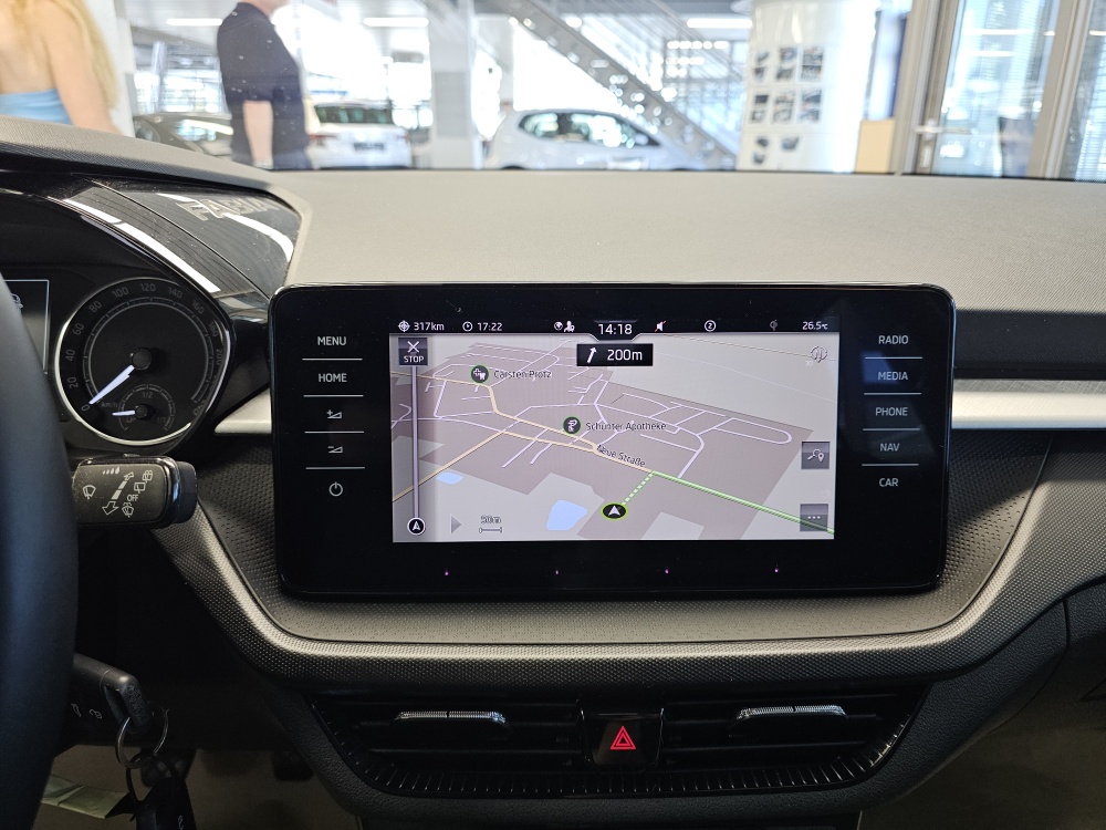 Skoda Fabia  bei Hoffmann Automobile in Wolfsburg kaufen und sofort mitnehmen - Bild 10
