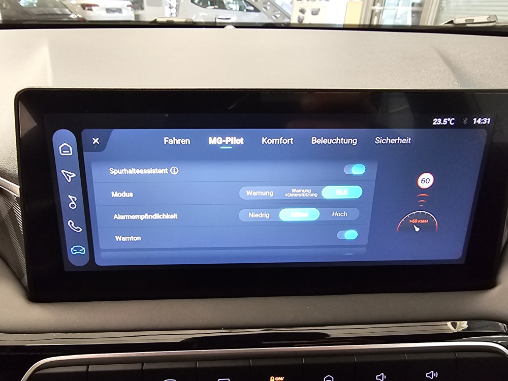 MG MG3  bei Hoffmann Automobile in Wolfsburg kaufen und sofort mitnehmen - Bild 13