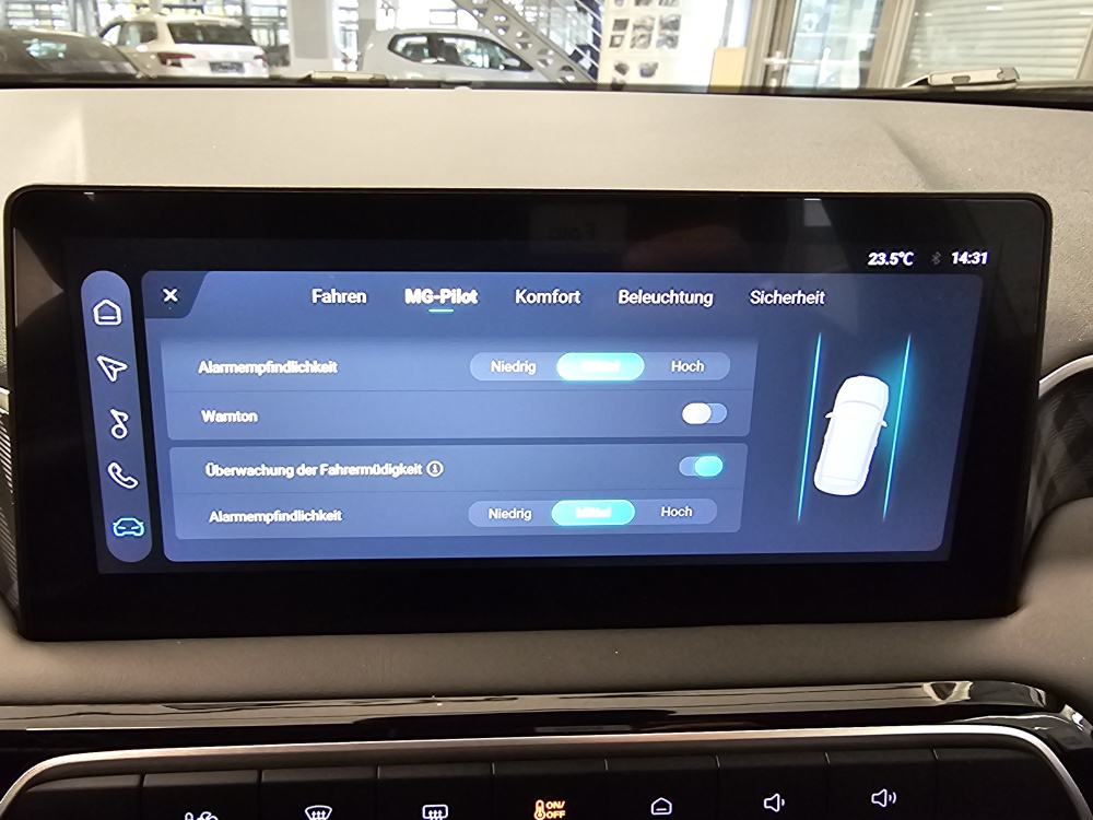 MG MG3  bei Hoffmann Automobile in Wolfsburg kaufen und sofort mitnehmen - Bild 14