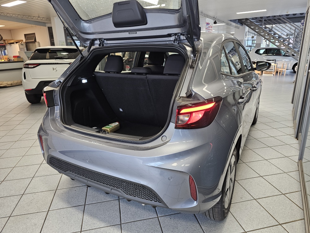 MG MG3  bei Hoffmann Automobile in Wolfsburg kaufen und sofort mitnehmen - Bild 2