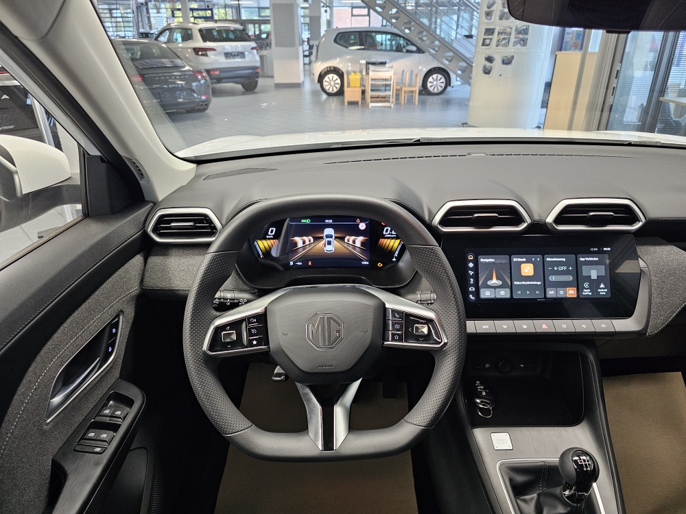 MG ZS  bei Hoffmann Automobile in Wolfsburg kaufen und sofort mitnehmen - Bild 22