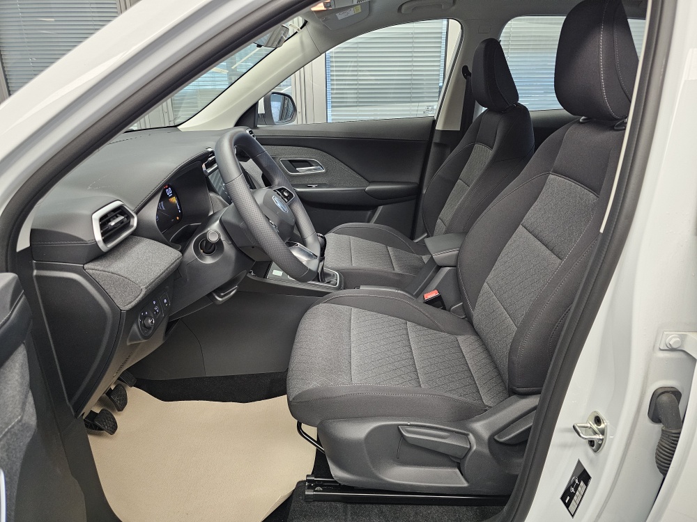 MG ZS  bei Hoffmann Automobile in Wolfsburg kaufen und sofort mitnehmen - Bild 24