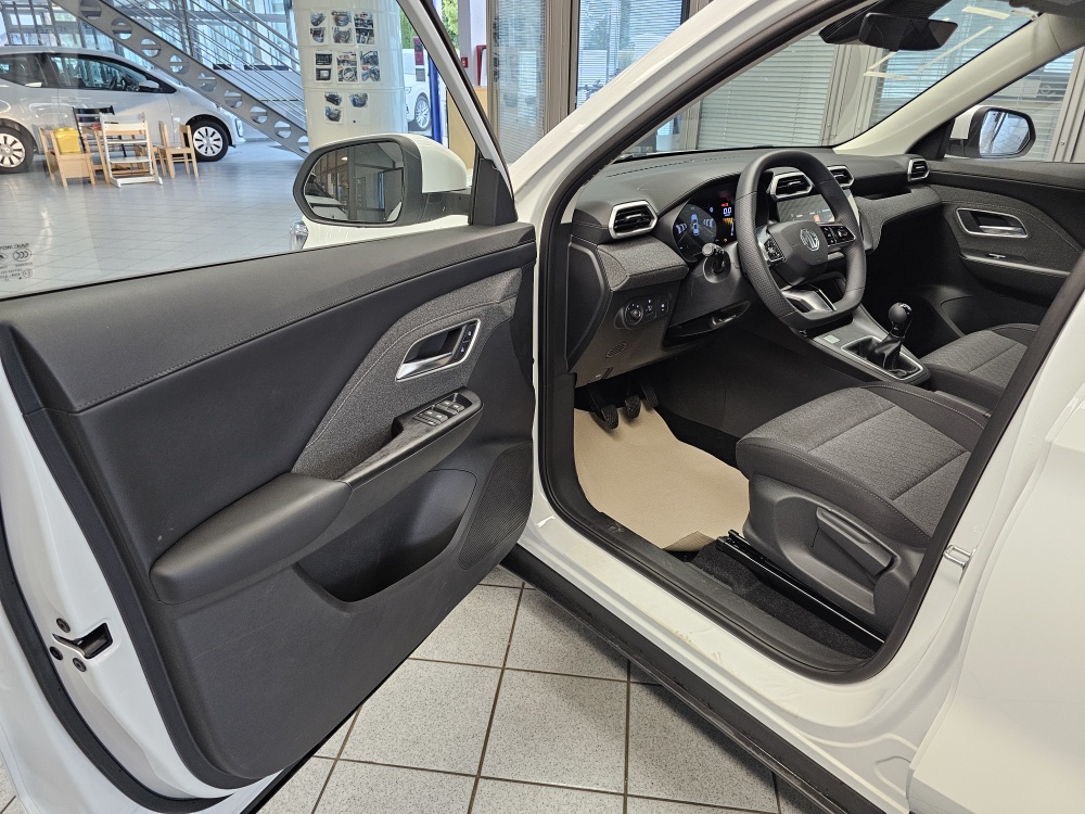 MG ZS  bei Hoffmann Automobile in Wolfsburg kaufen und sofort mitnehmen - Bild 25