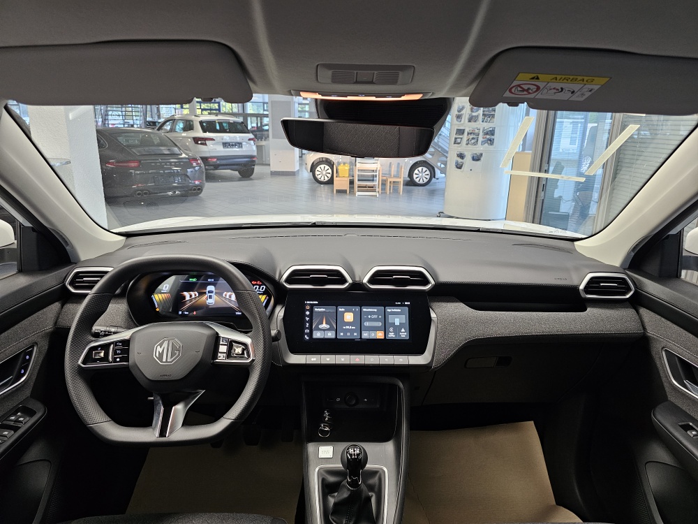 MG ZS  bei Hoffmann Automobile in Wolfsburg kaufen und sofort mitnehmen - Bild 5