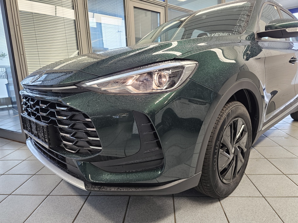 MG ZS  bei Hoffmann Automobile in Wolfsburg kaufen und sofort mitnehmen - Bild 24