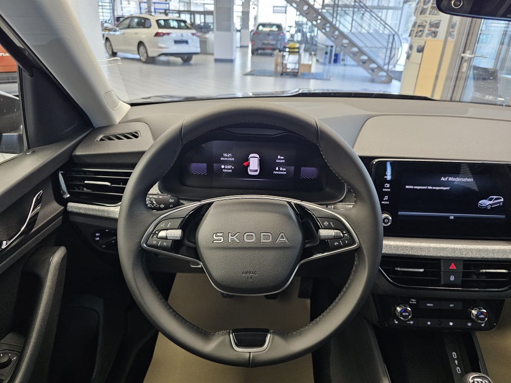 Skoda Kamiq bei Hoffmann Automobile in Wolfsburg kaufen und sofort mitnehmen - Bild 21